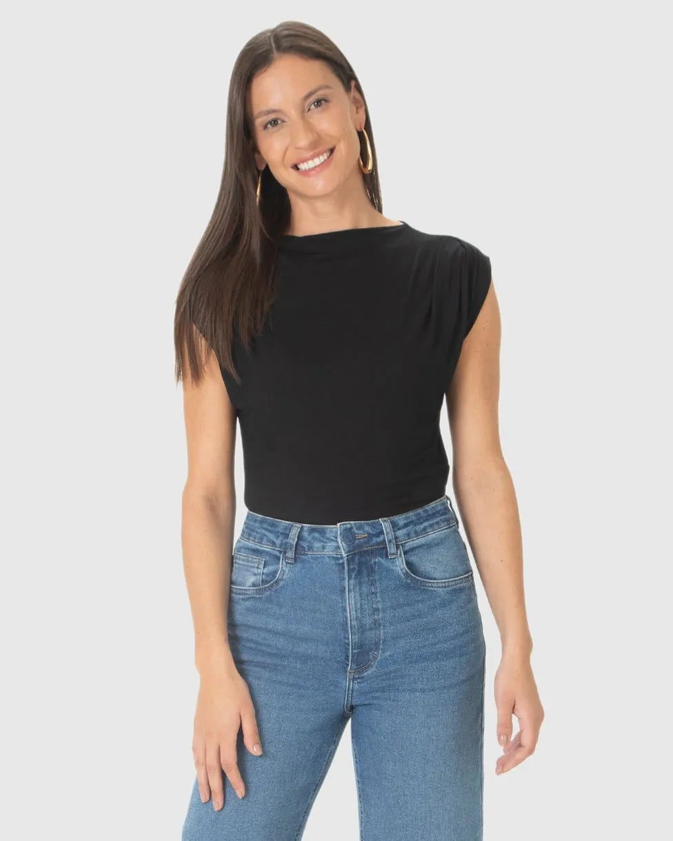 Blusa Justa Feminina Decote Redondo Em Viscose - 129563