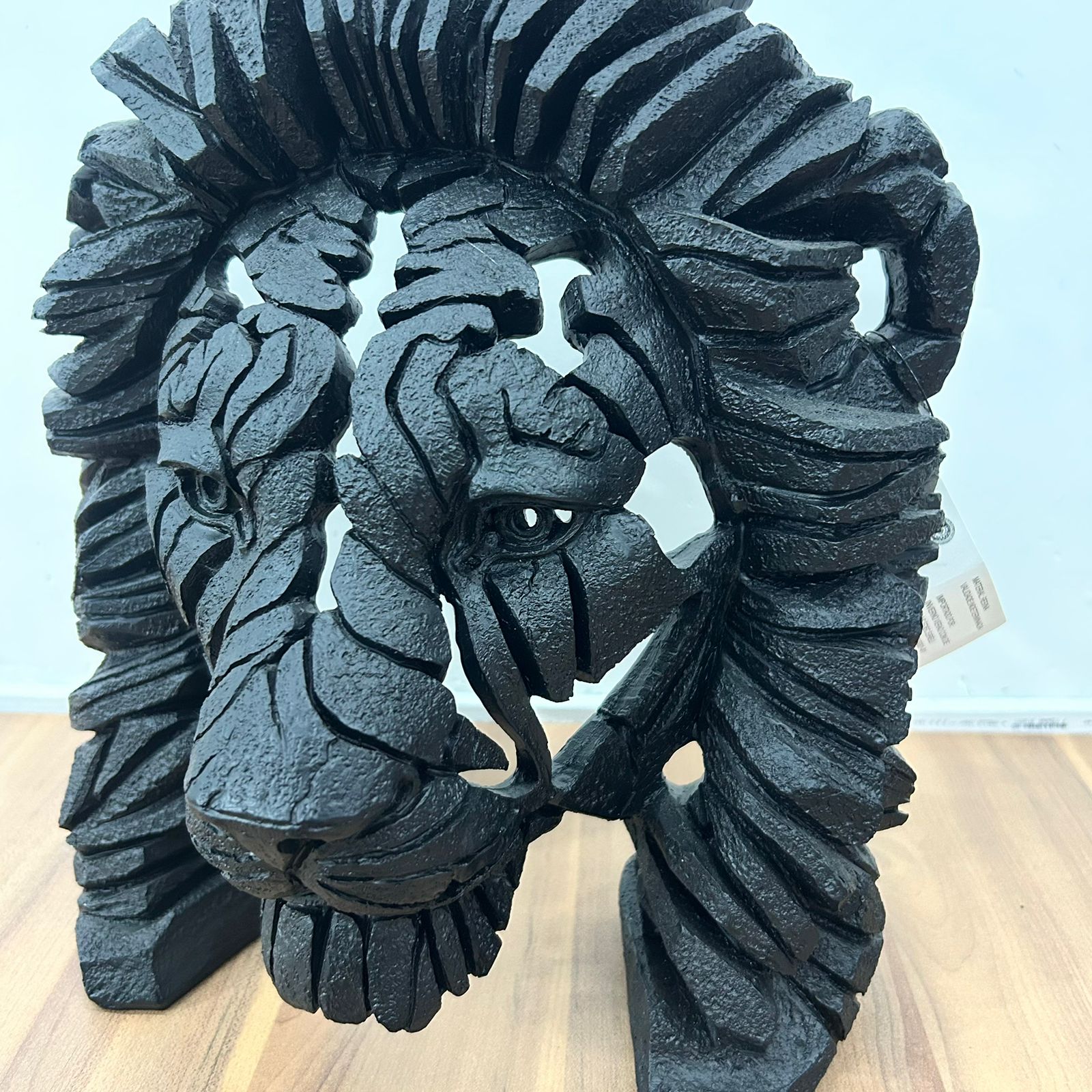 Escultura Decorativa Rosto de Leão em Resina Preto