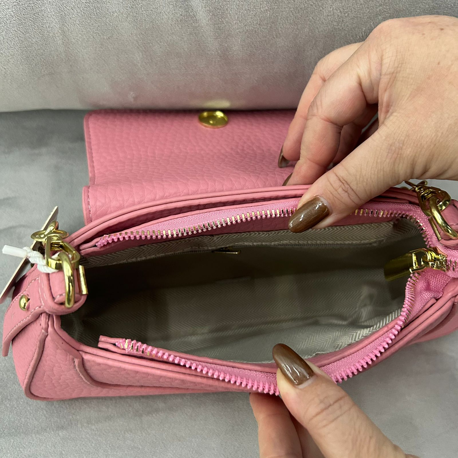 Bolsa Transversal Media com bolso frontal