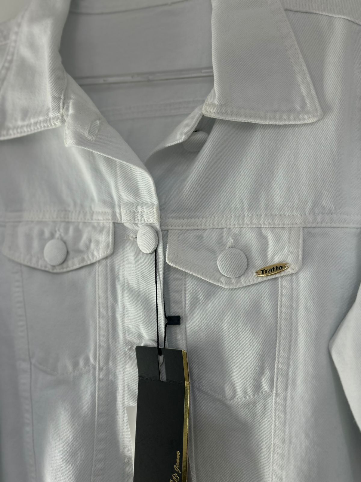Jaqueta Jeans Feminina Retrô Tradicional Branca - TRATTO JEANS- 4111