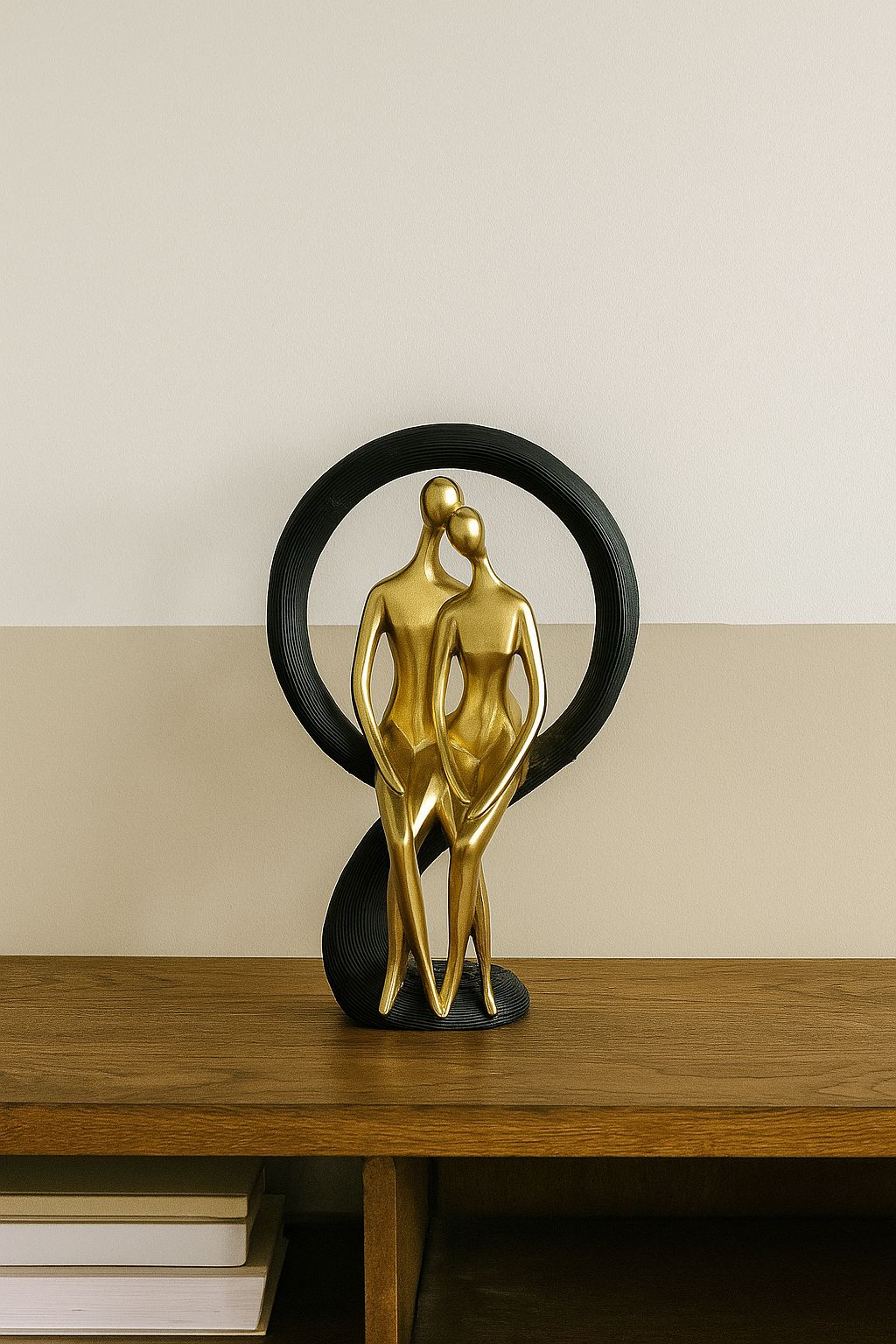 Escultura Decorativa Casal Dourado