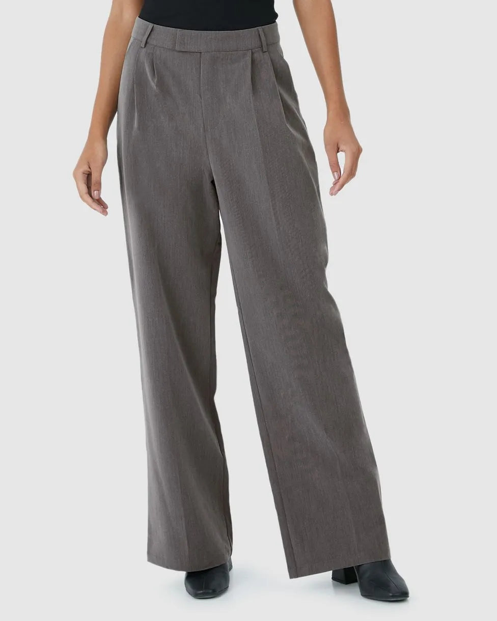 Calça Reta Feminina Bolso Faca Em Tecido Alfaiataria- MALWEE-124693