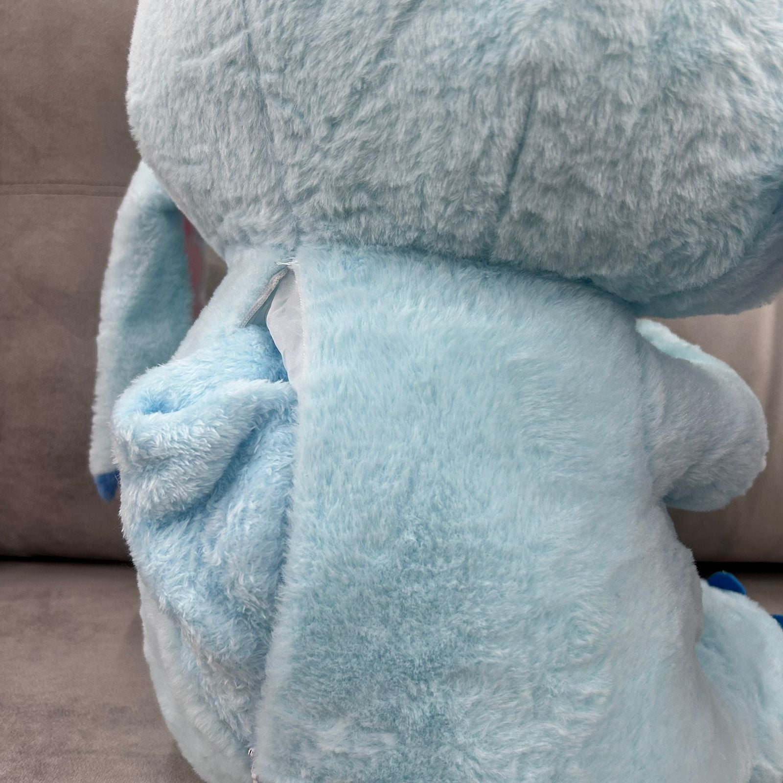 Pelúcia Stitch Azul claro acompanha mantinha quentinha
