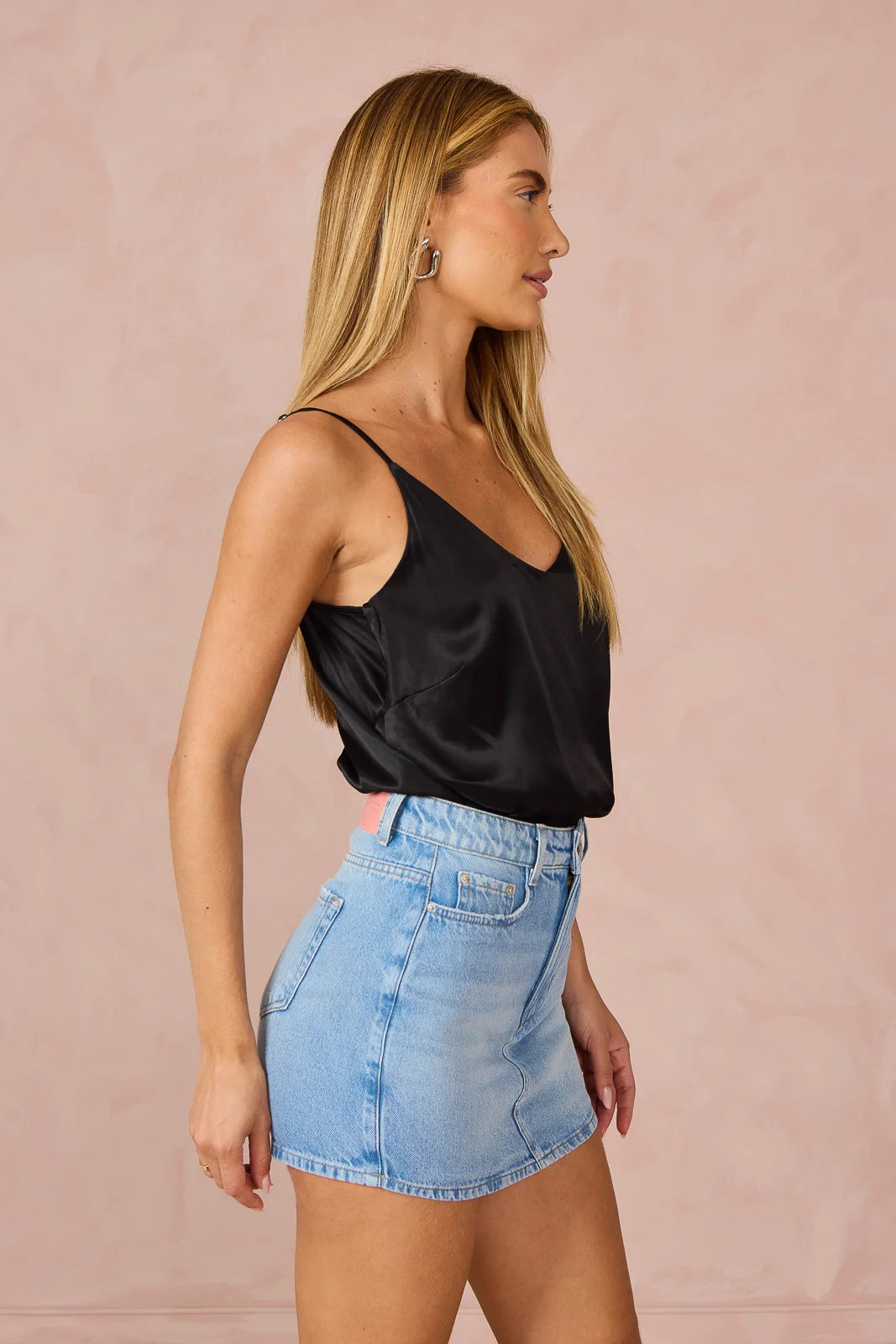 Shorts Saia Jeans Denin Zero Feminino Mini com Cintura Alta DZ6844