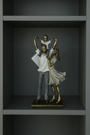 Escultura Decorativa Família Casal Com Menino