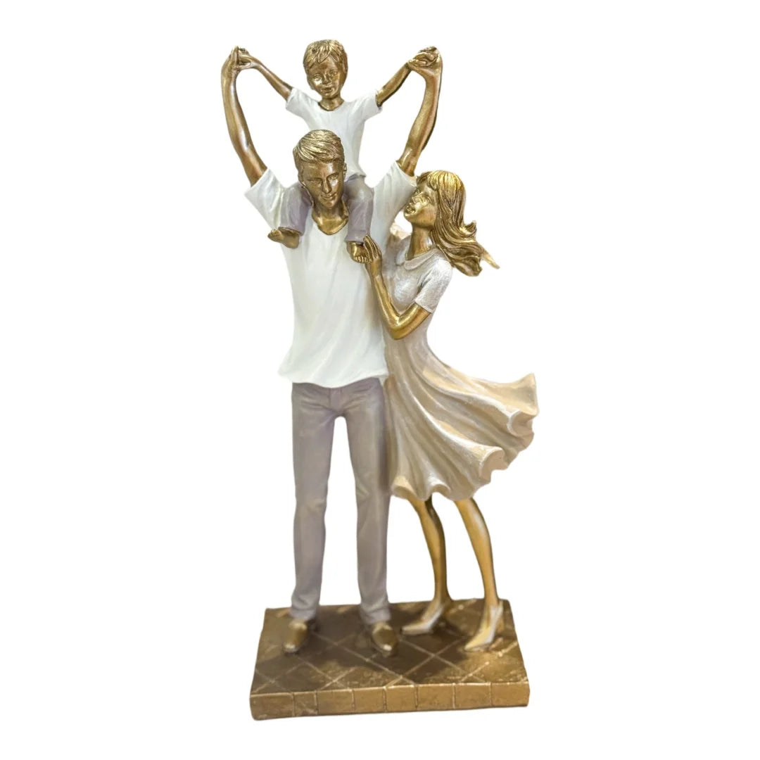 Escultura Decorativa Família Casal Com Menino