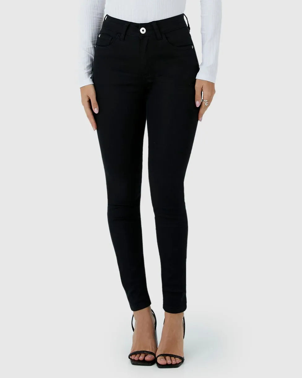 Calça Feminina Skinny Em Sarja Com Elastano MALWEE- 72831-
