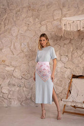 T-Shirt Dress Midi Surf 16657.34 acompanha lenço para usar como detalhe