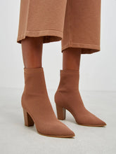 Bota Anselmi Salto alto cano curto