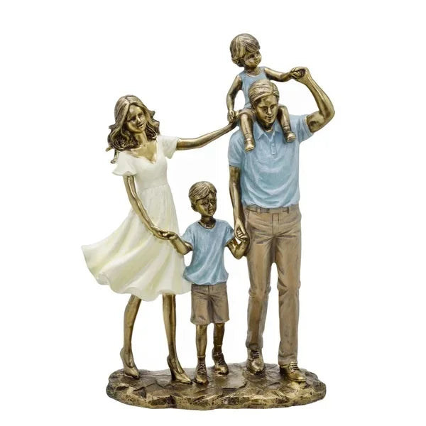 Escultura Decorativa Família Casal Com Dois Meninos Dourado