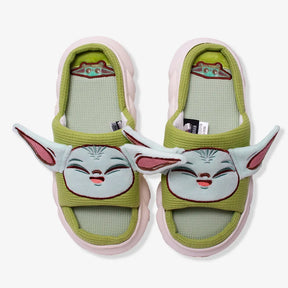 10073433 Chinelo Nuvem Zona Criativa Baby Yoda Grocu