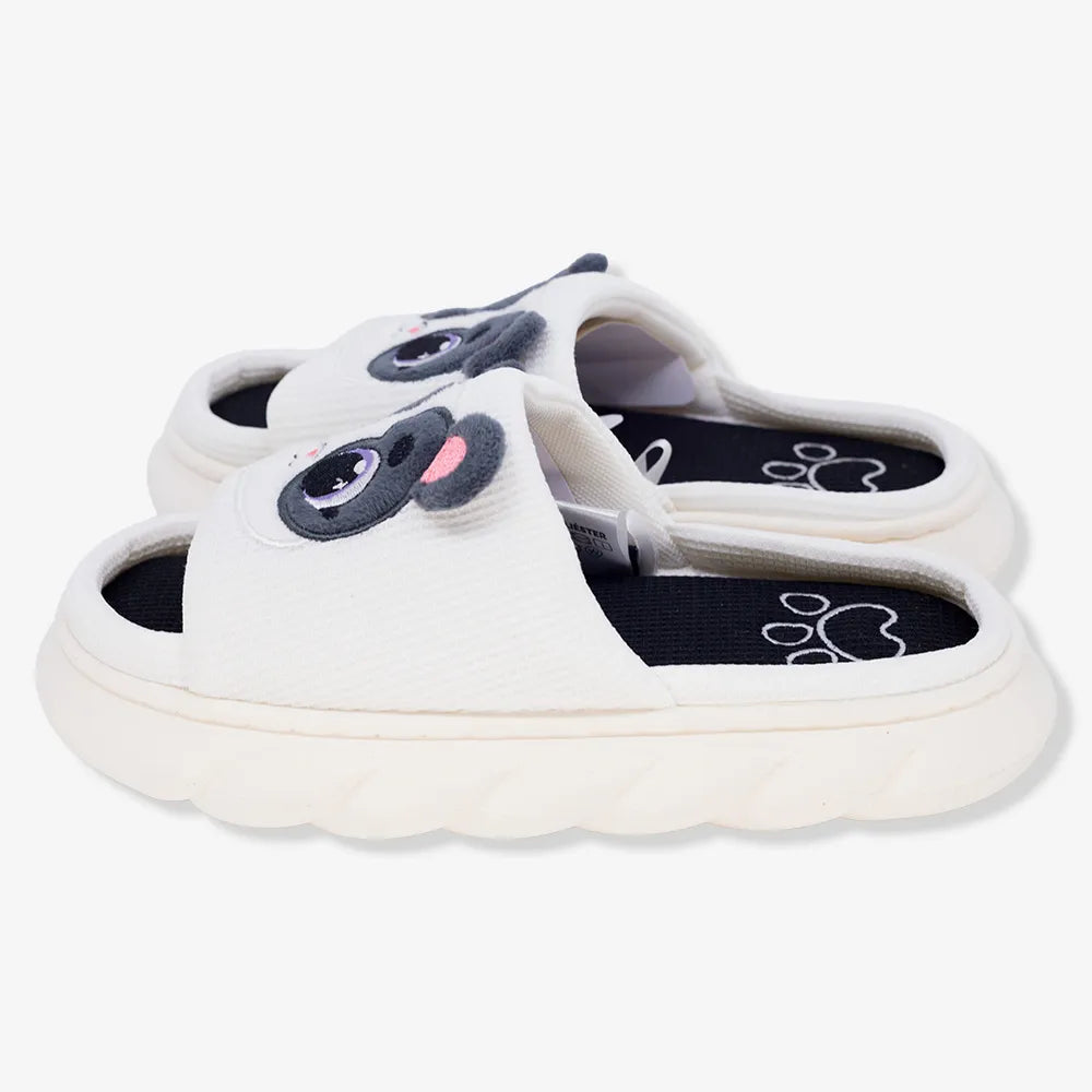 10074069 Chinelo Nuvem Zona Criativa Panda
