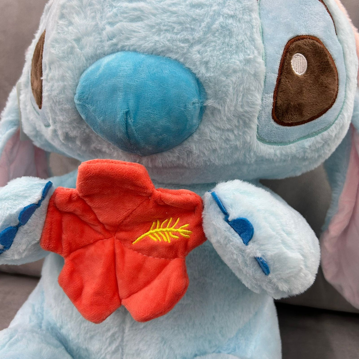 Pelúcia Stitch Azul claro acompanha mantinha quentinha