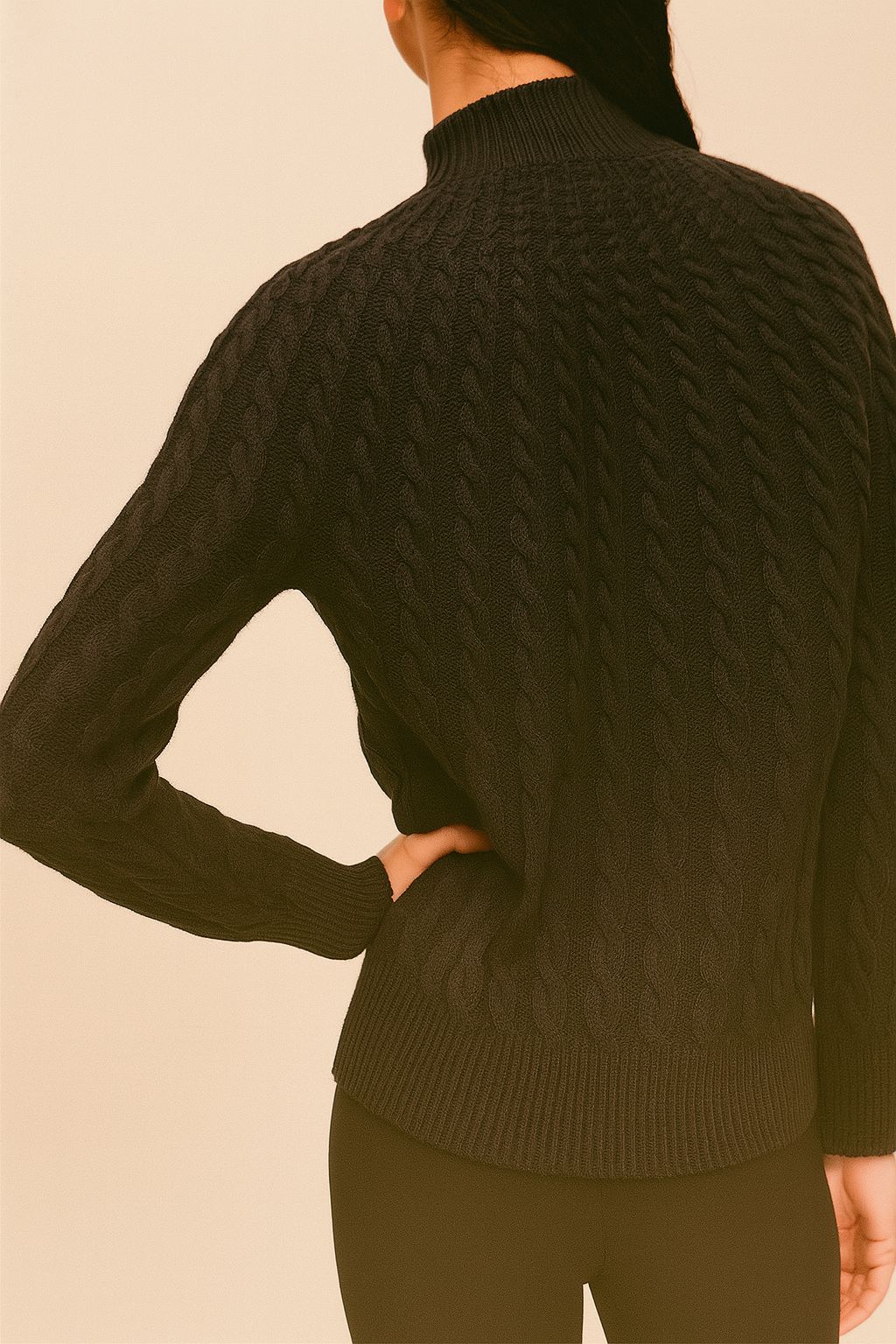 Blusa Tricô Amselmi com Gola Chaminé Preta - Ref: 10568
