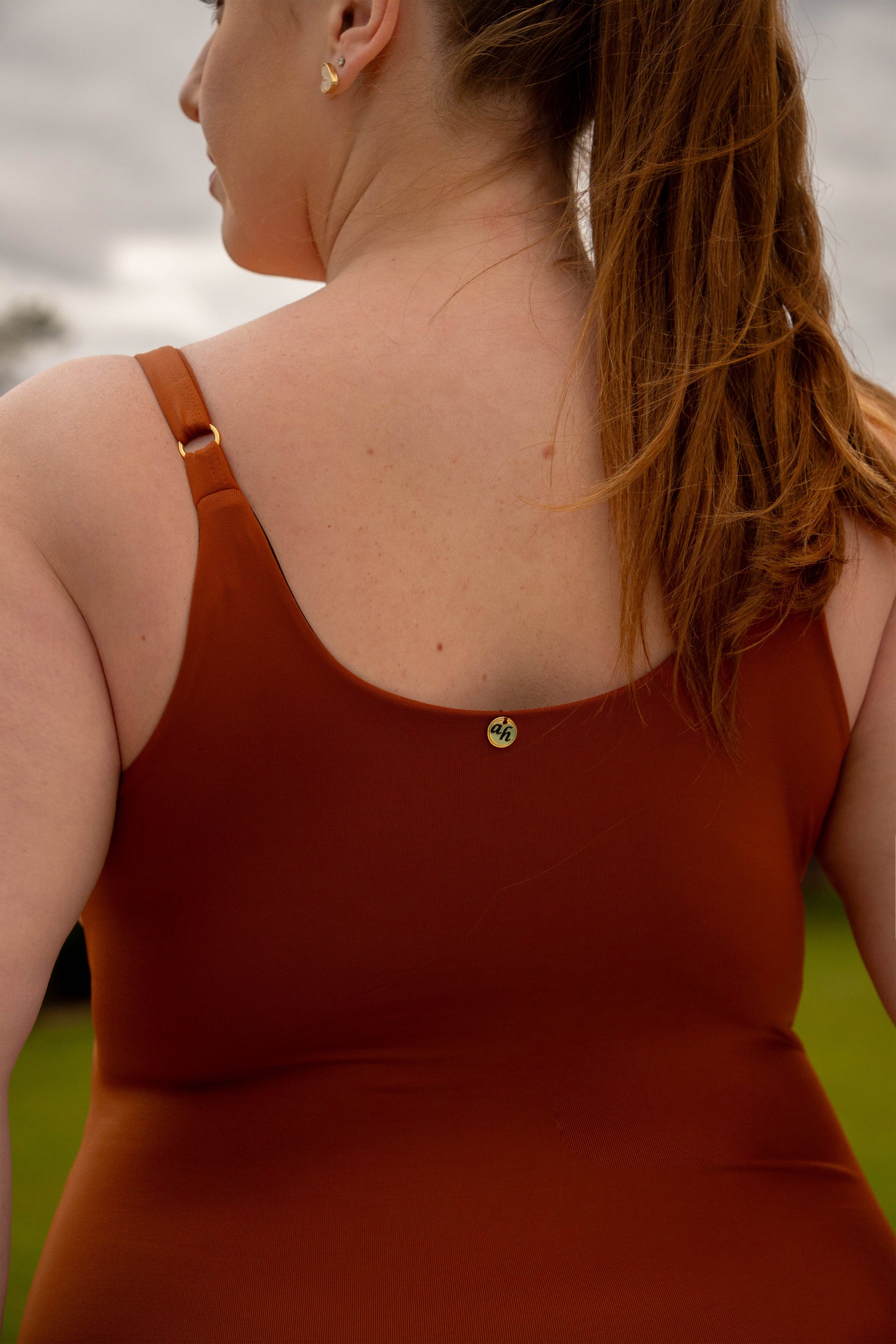 Maio Annahita Tope frontal Plus Size 438