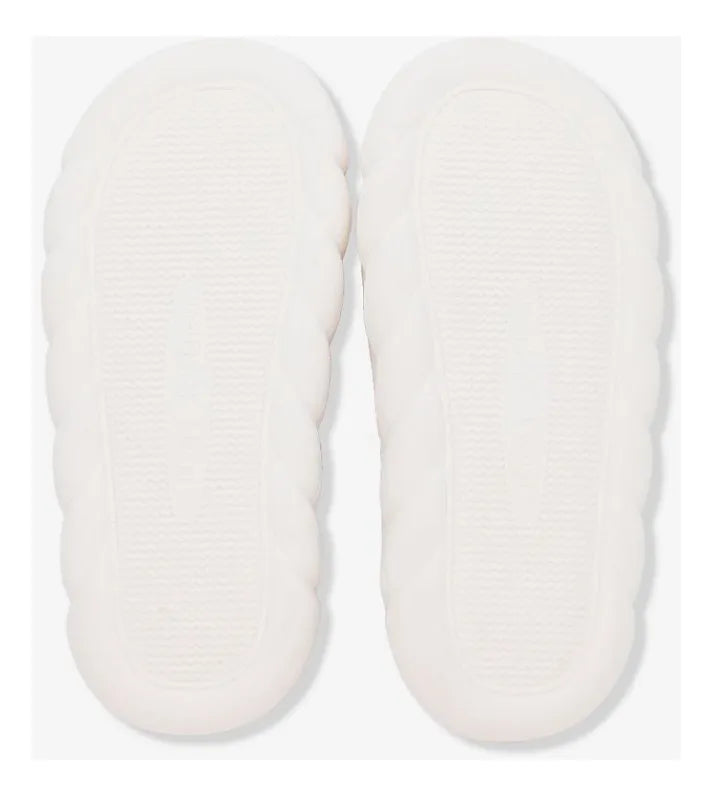 10073993 1 Par de Pantufas Zona Criativa Gatinha