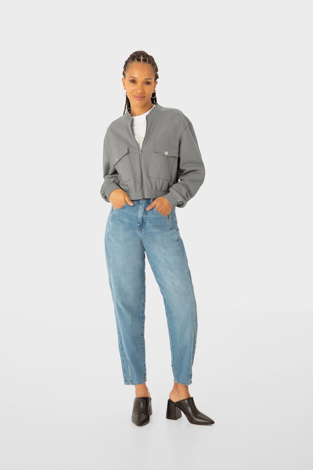 Jaqueta Bomber Feminina Bolso Com Lapela Em Moletom Flanelado - ENFIM - 127037