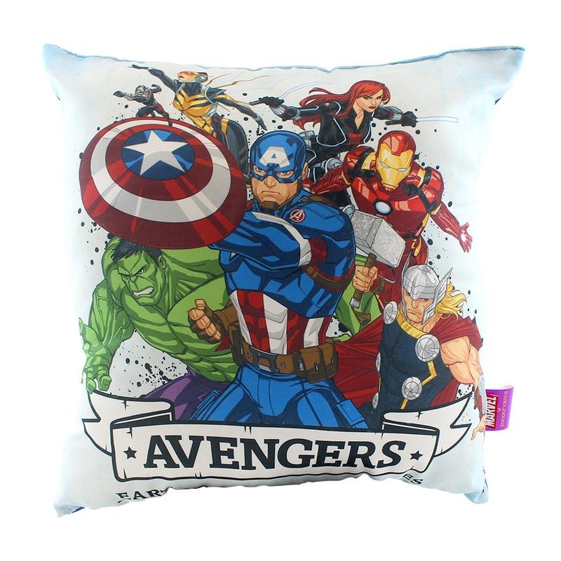 Almofada em Veludo Avengers