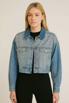 Jaqueta Jeans Feminina Retrô Cropped com brilhos -DENIMZERO- DZ9192
