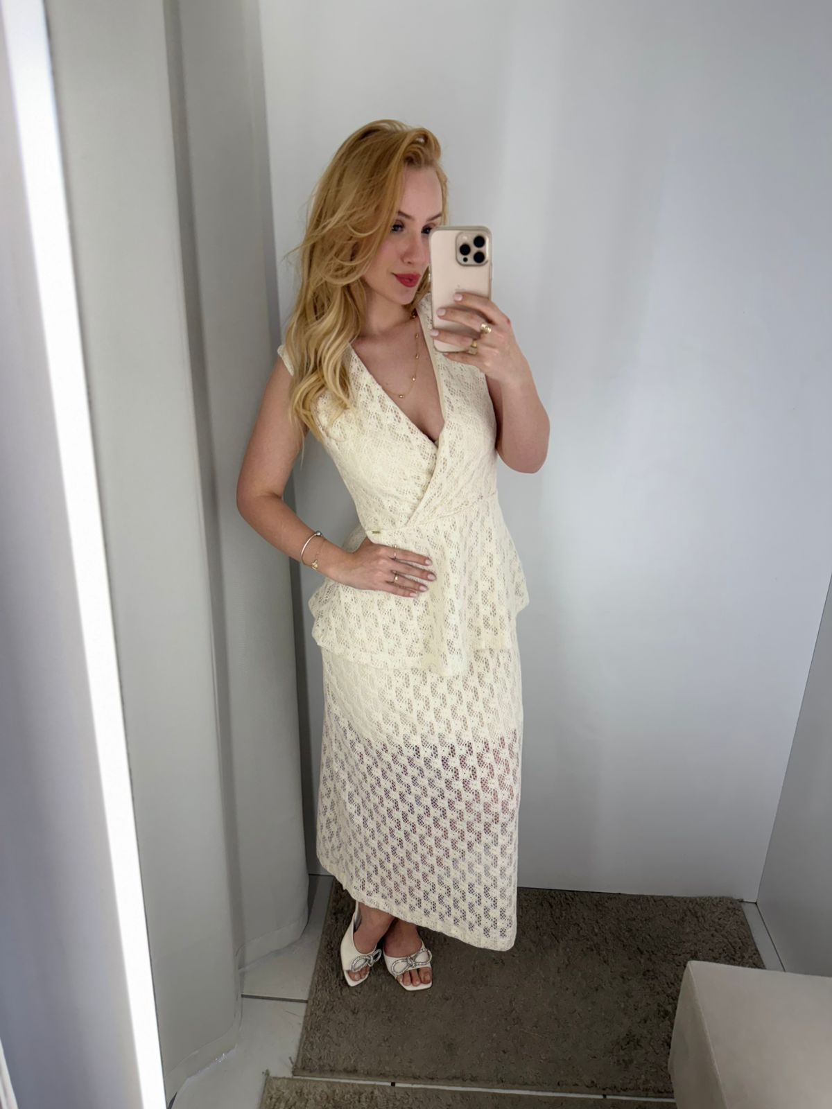 Vestido Midi de Renda Crochê marca Surf 16776.18