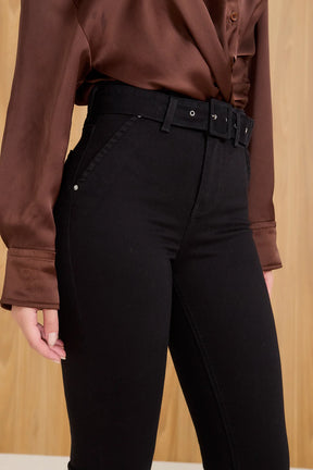 Calça Jeans Feminina Flare Alongada com Cintura Media - DZ21076