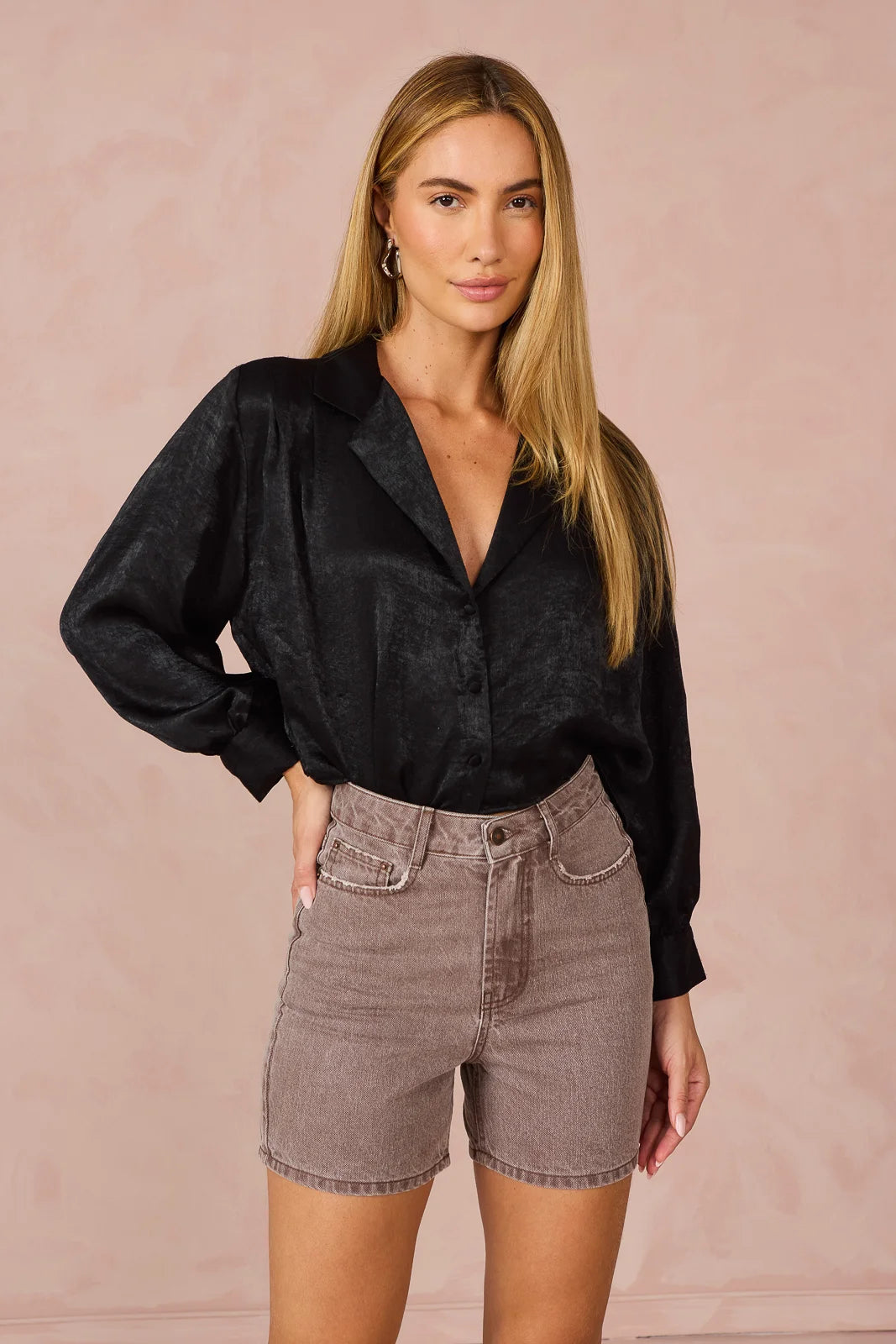 Bermuda Jeans Denin Zero Feminina Retrô Meia Coxa com Cintura Alta DZ4115